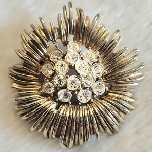 Vintage Les Bernard Rhinestone Flowerburst Brooch